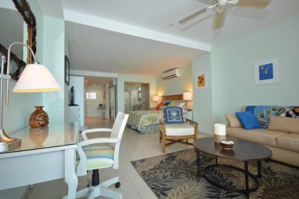 Solarium At Coronado Bay Oceanfront Apartments プラヤ・コロナド エクステリア 写真