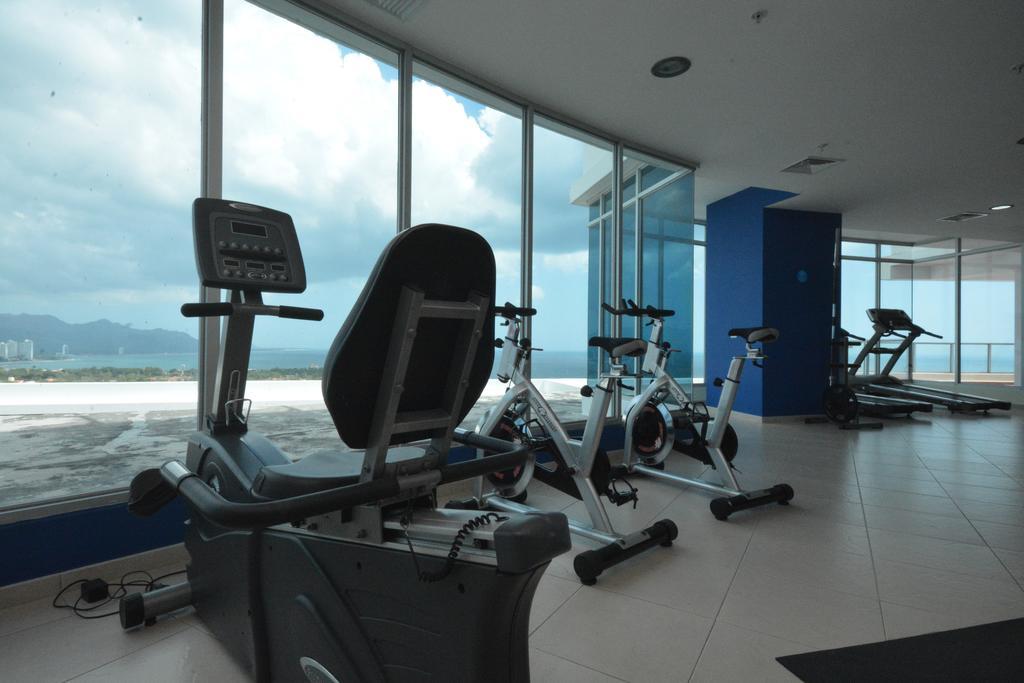 Solarium At Coronado Bay Oceanfront Apartments プラヤ・コロナド エクステリア 写真